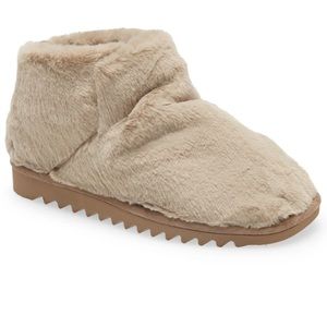 Rag and Bone Eira Faux Fur Bootie Slipper sz 8.5 Beige